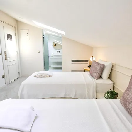 Bed & Breakfast Muhtar 4*