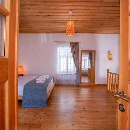 Muhtar Bed & Breakfast